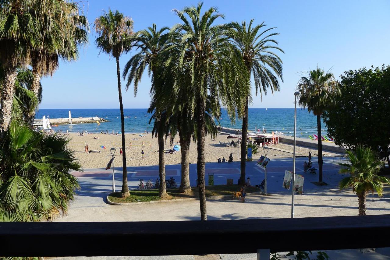 Fragata Beach Seaview シッチェス エクステリア 写真