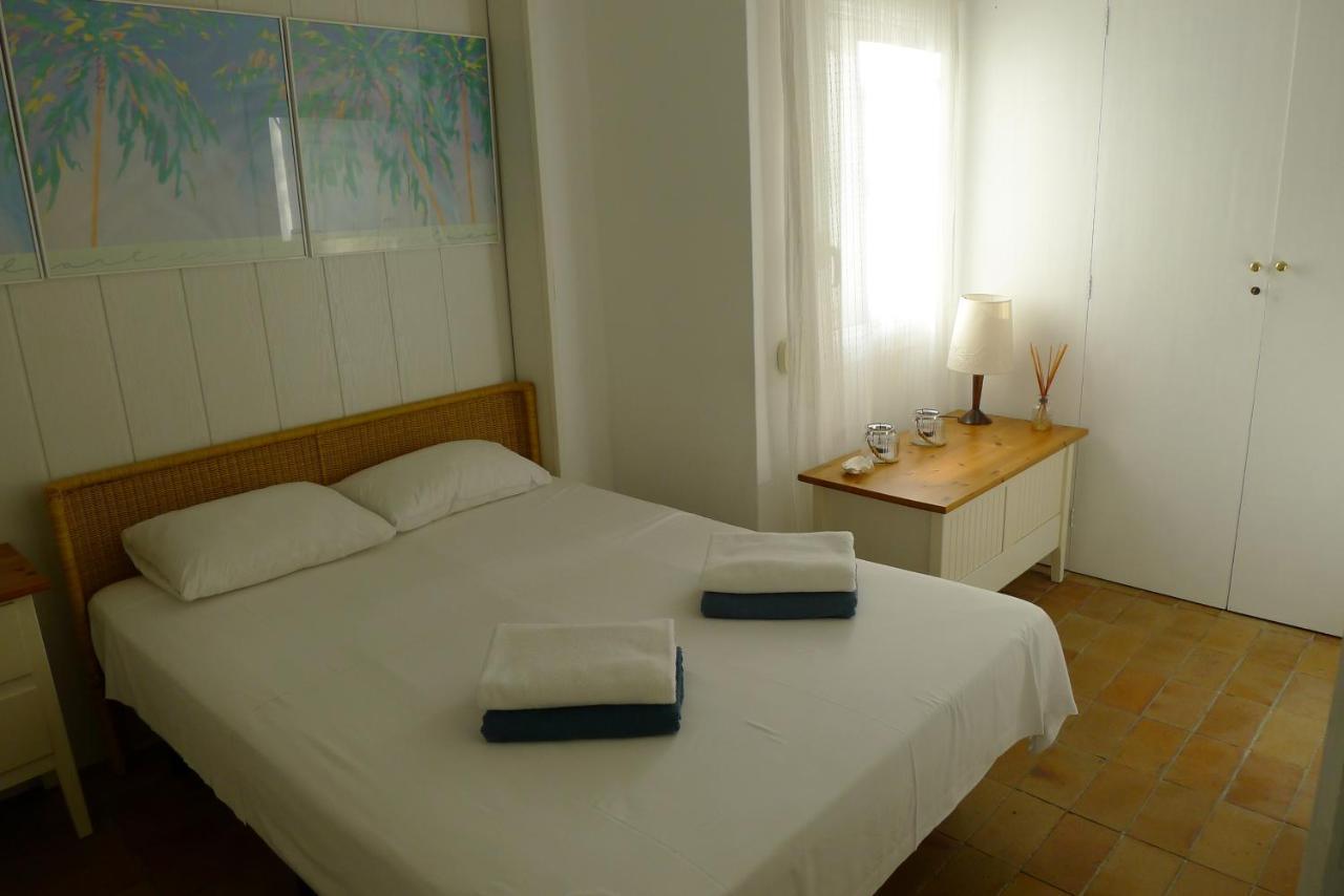Fragata Beach Seaview シッチェス エクステリア 写真